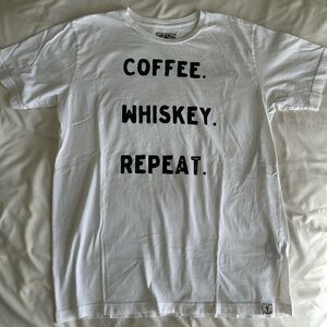 White Short Sleeve T shirt by Iron & Resin size men’s Medium